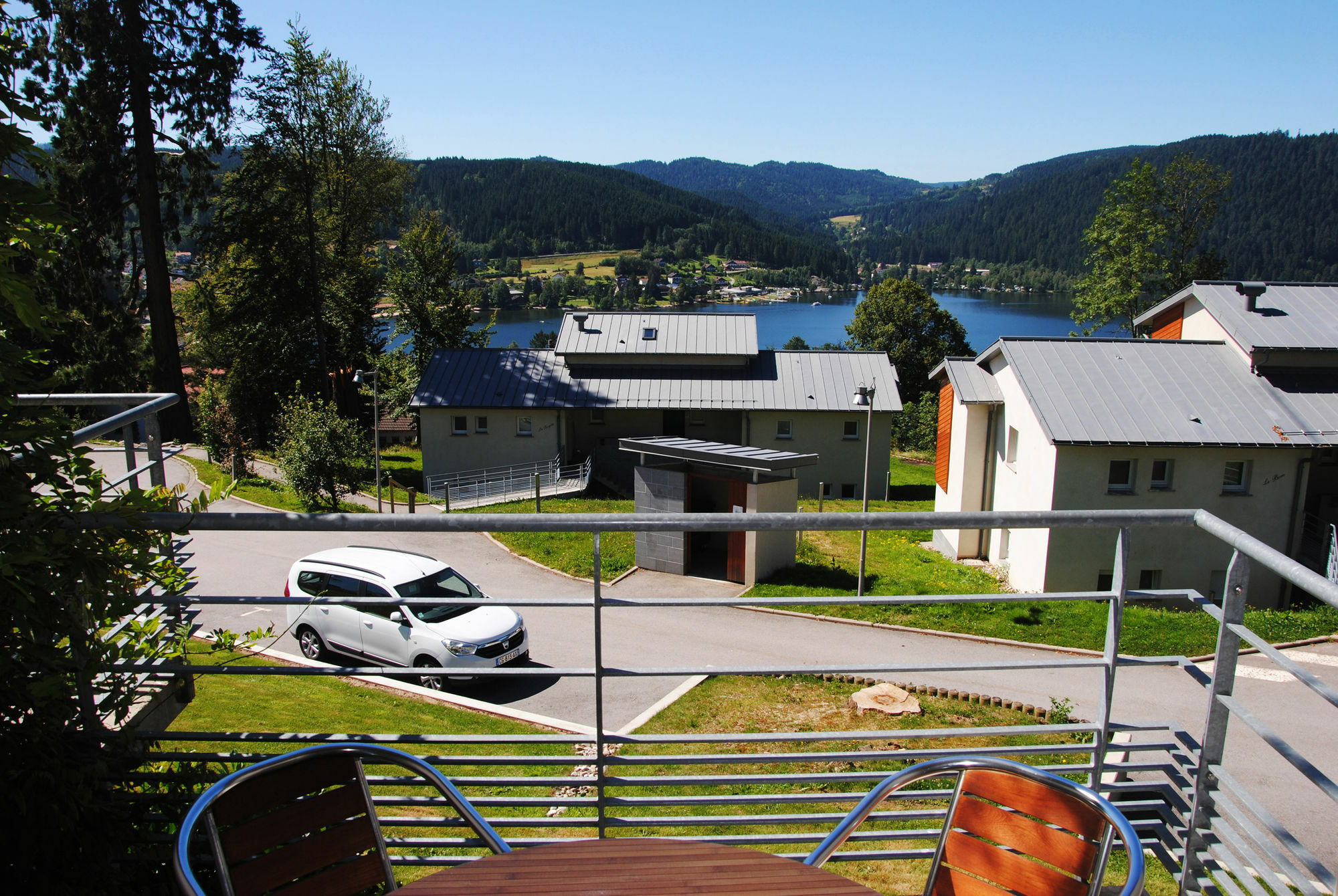 Le Herbau Hotel Gerardmer Exterior photo